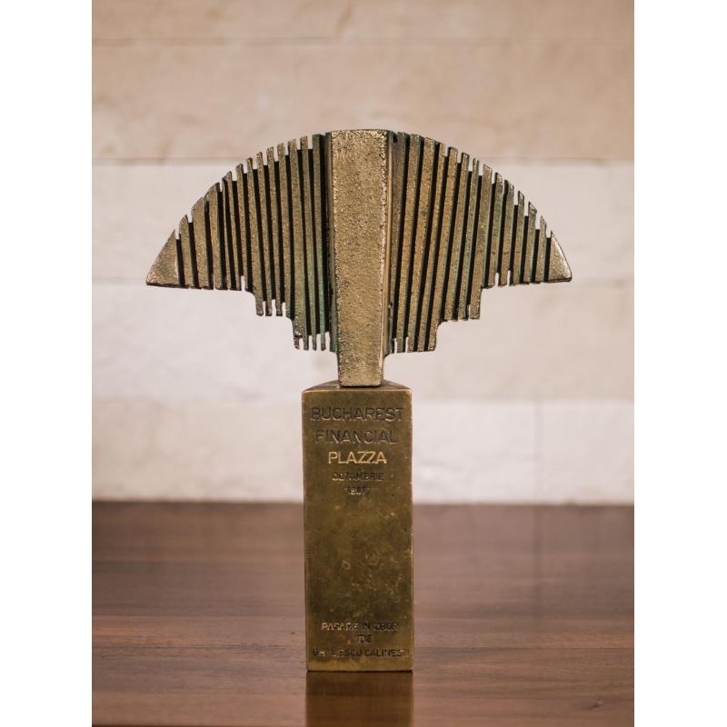 Pasăre în zbor - Gheorghe Iliescu Călinești